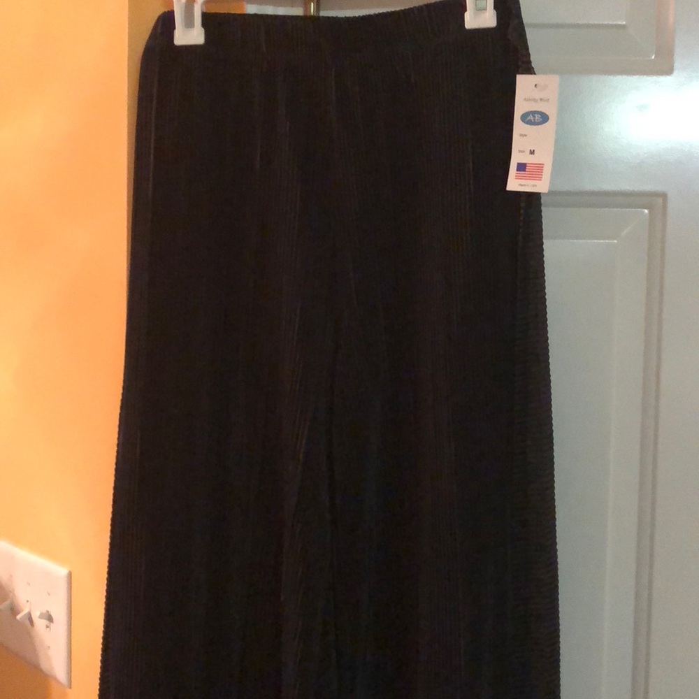 Ashley Blue pleated wide leg pant